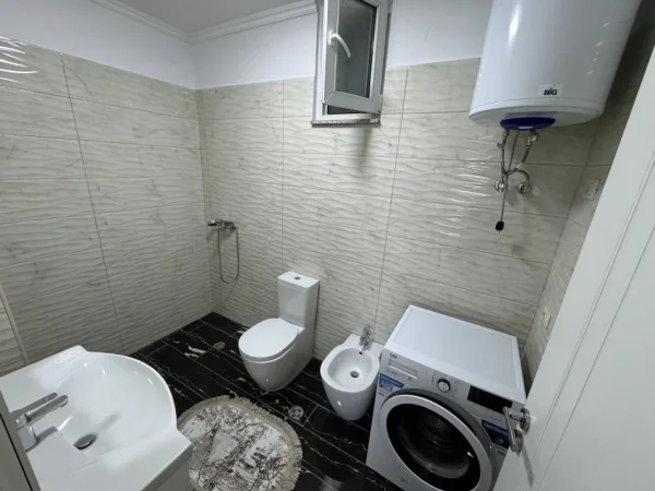 Tirane, shitet apartament 2+1 , 117 m² 163.000 € 
