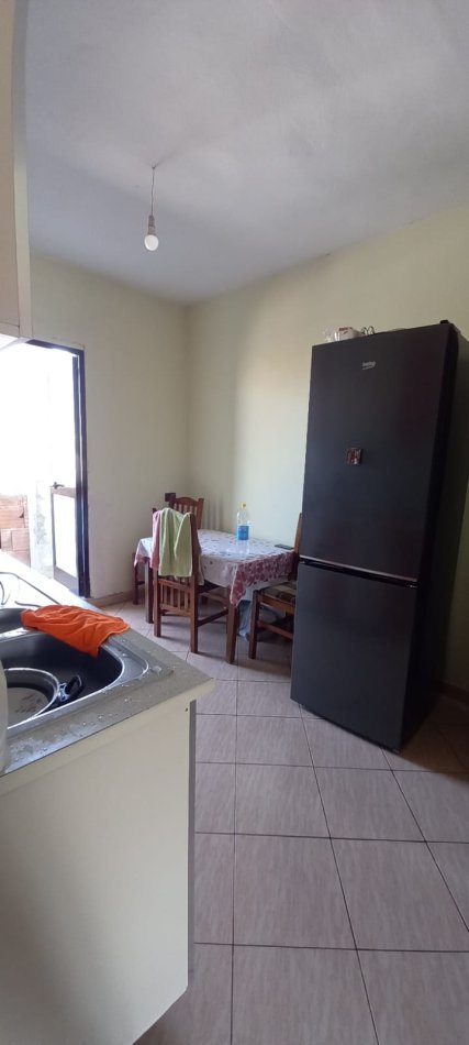 Tirane, shitet apartament 2+1+Ballkon Kati 5, 70 m² 97.000 € (Rruga Pasho Hysa)