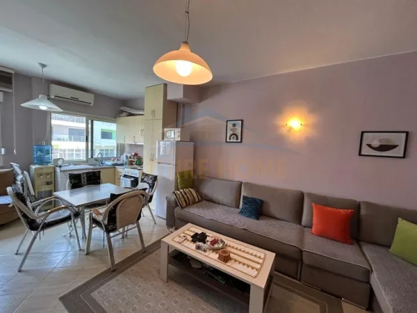 Qerret, shitet apartament 1+1 Kati 2, 58 m² 150.000 € (Kavaje)