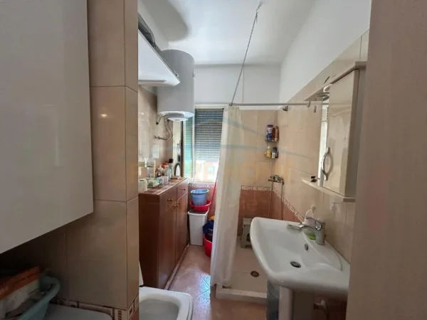 Qerret, shitet apartament 1+1 Kati 2, 58 m² 150.000 € (Kavaje)