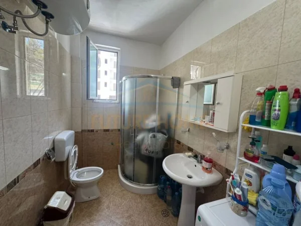 Qerret, shitet apartament 1+1+Ballkon Kati 1, 70 m² 111.000 € (Kavaje)
