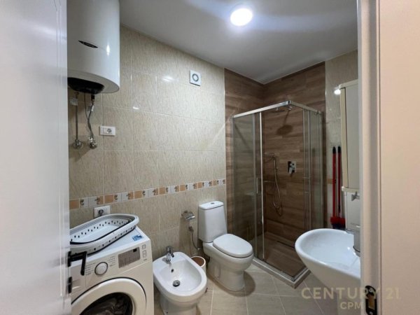 Shqiperi, jepet me qera apartament 2+1 Kati 2, 87 m² 750 € (Hysen Zaloshnja)