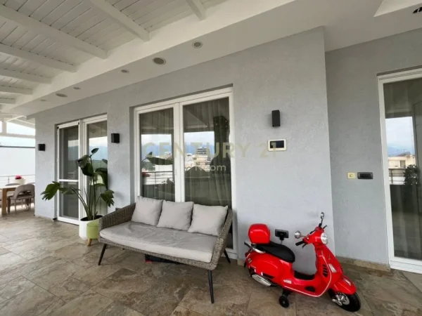 Shqiperi, jepet me qera apartament 2+1 Kati 5, 160 m² 1.400 € (Pavaroti)