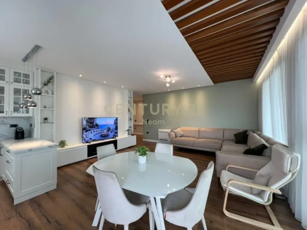 Shqiperi, jepet me qera apartament 2+1 Kati 5, 160 m² 1.400 € (Pavaroti)