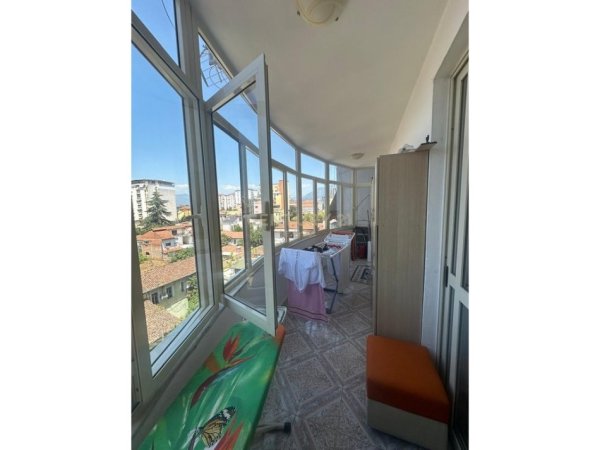 Tirane, jepet me qera apartament 1+1 Kati 5, 73 m² 600 € 