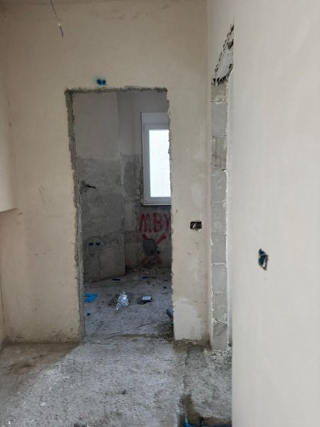 Tirane, shitet apartament 1+1 ne Fresk,  Kati 3, 75 m² 85.000 € (SHITET OKAZION SUPER APARTAMENT 1+1 NË FRESK ME SUPER CMIM.)