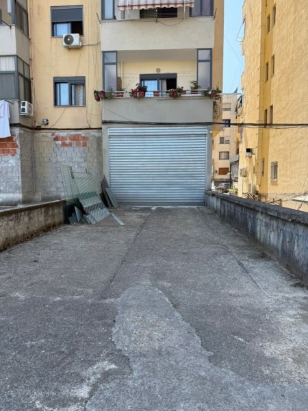 Tirane, shes ambjent biznesi Kati 0, 103 m² 190.000 € (Pas Zyrave Qendrote te ONE ALBANIA, Dalje ne UNAZE te Madhe)