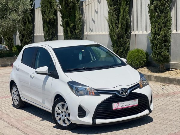 TOYOTA YARIS 1.4 NAFTE 👉 2017 👈 kambio MANUALE 7.300 €