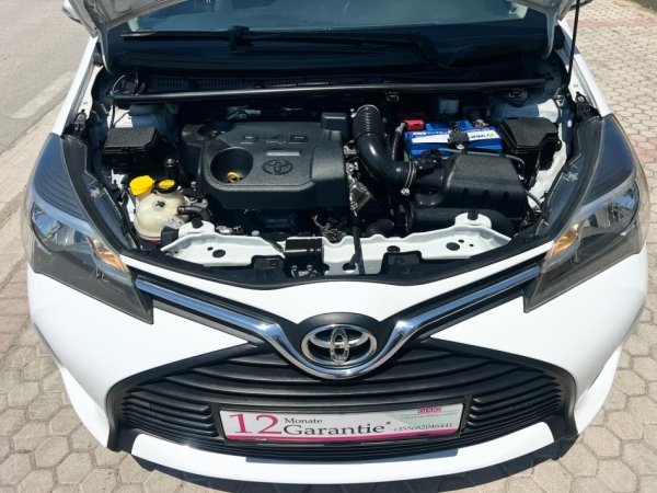 TOYOTA YARIS 1.4 NAFTE 👉 2017 👈 kambio MANUALE 7.300 €