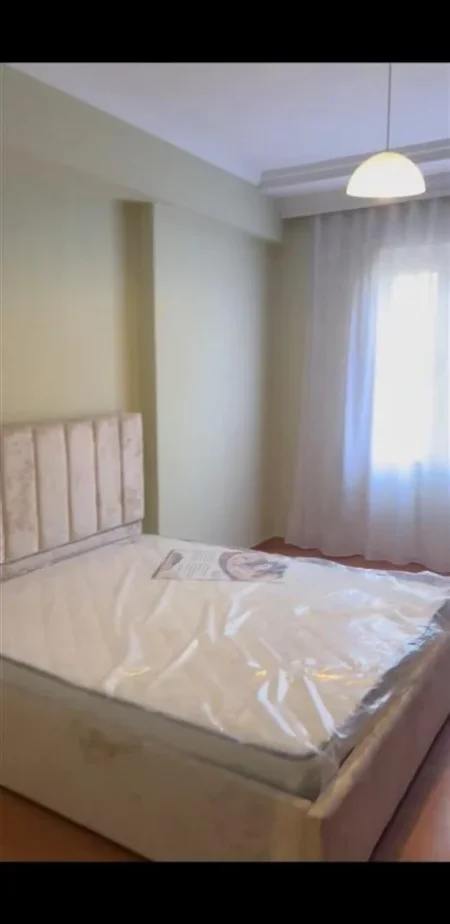 Tirane, jepet me qera apartament 1+1 Kati 5, 74 m² 600 € (Kompleksi Kika)