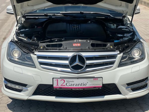C 220 NAFTE 👉 2013 👈 kambio AUTOMATIKE - FULL PANORAM - look AMG - 11.400 EURO