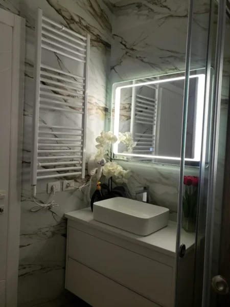 Shqiperi, shitet apartament 2+1 Kati 1, 118 m² 250.000 € (Unaza e re Astir)