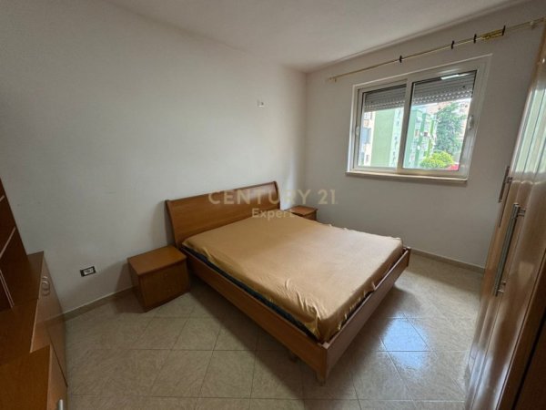 Tirane, jepet me qera apartament 2+1 Kati 5, 58 m² 550 € (Rruga Sami Frasheri)