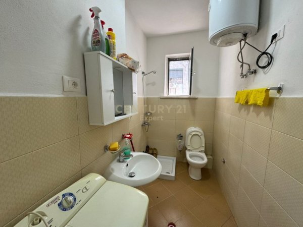 Tirane, jepet me qera apartament 2+1 Kati 5, 58 m² 550 € (Rruga Sami Frasheri)