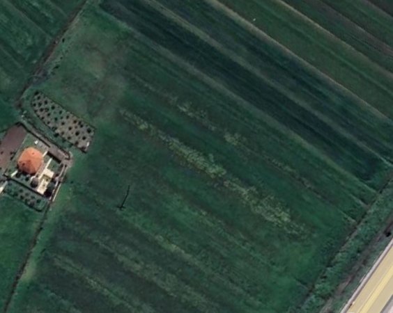 Shqiperi, shitet toke , 364 m² (QERRET KAVAJE)