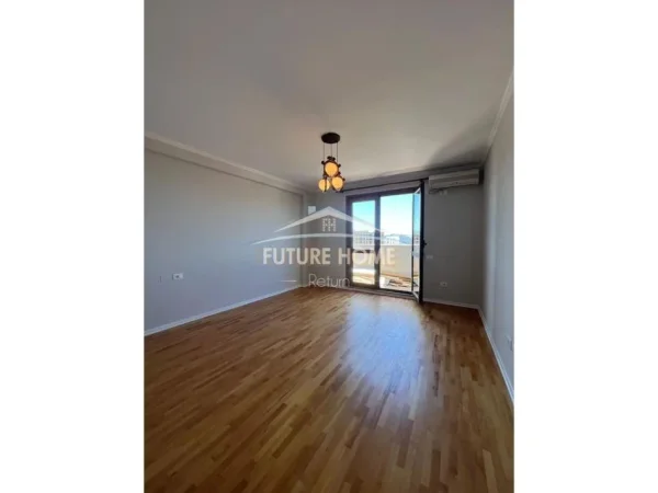 Tirane, shitet apartament 2+1+Ballkon Kati 7, 110 m² 175.000 € 