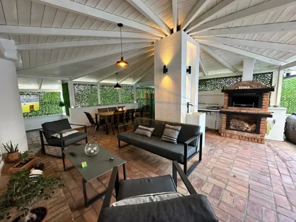 Golem, shitet apartament+verande | Penthouse 3+1+Ballkon Kati 5, 180 m² 255.000 € 