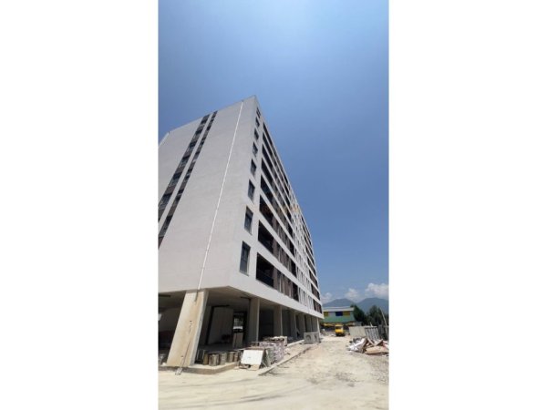Tirane, shitet apartament 3+1 Kati 7, 124 m² 105.468 € 