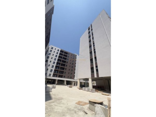 Tirane, shitet apartament 3+1 Kati 7, 124 m² 105.468 € 
