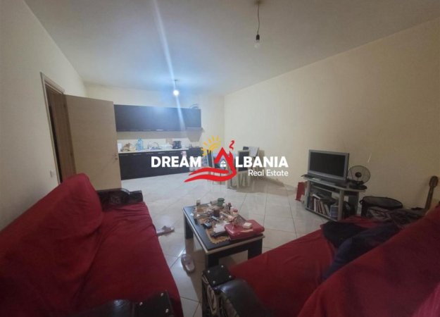Tirane, shitet apartament 2+1 , 109 m² 140.000 € 