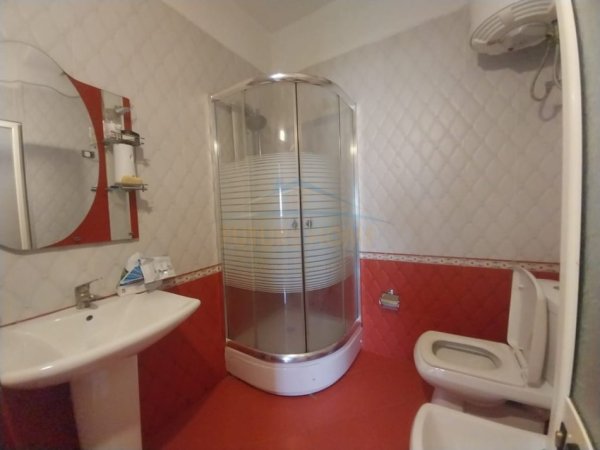 Tirane, jepet me qera apartament 2+1 Kati 6, 87 m² 600 € (Rruga Ferit Xhajko)