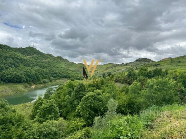 Tirane, shitet toke , 7.500 m² 490.000 € (MJULL BATHORE(TEG))