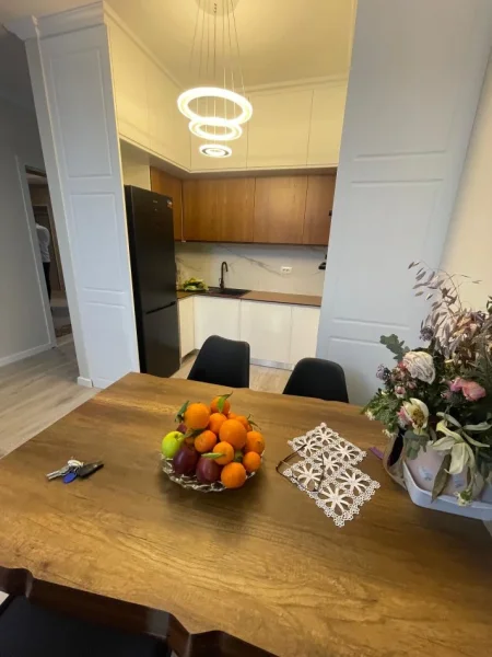 Tirane, shitet apartament 2+1 Kati 1, 88 m² 185.000 € 