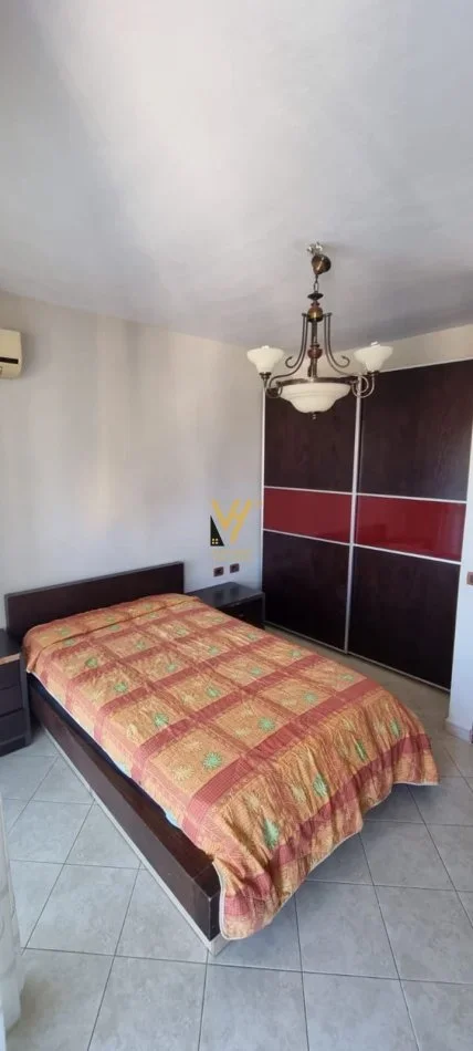 Tirane, jepet me qera apartament 3+1+Ballkon Kati 5, 115 m² 1.200 € (21 DHJETORI)
