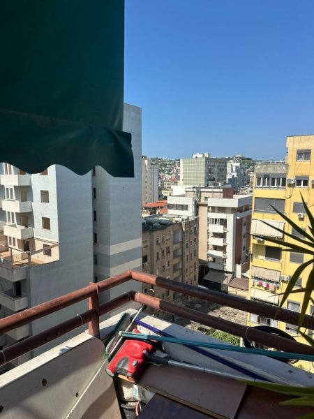 Durres, jepet me qera apartament 1+1+Ballkon , 70 m² 270 € (Ish Rajoni Policise)