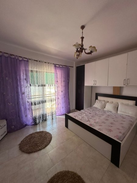 Durres, jepet me qera apartament 1+1+Ballkon , 70 m² 270 € (Ish Rajoni Policise)