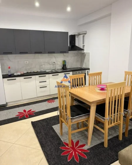 Tirane, jepet me qera apartament 2+1+Ballkon Kati 6, 120 m² 550 € (NDODHET PRANE BOHEM,ASTIR UNAZA E RE)