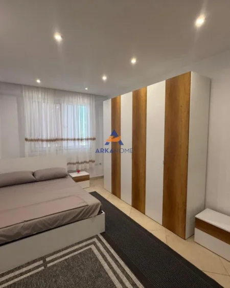 Tirane, jepet me qera apartament 2+1+Ballkon Kati 6, 120 m² 550 € (NDODHET PRANE BOHEM,ASTIR UNAZA E RE)