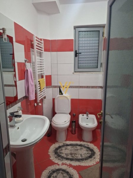 Elbasan, shitet Vile 2 Katshe , 300 m² 280.000 € (GRAMSH)
