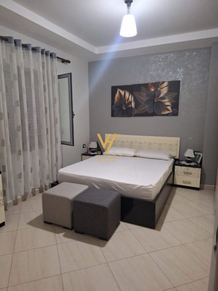 Elbasan, shitet Vile 2 Katshe , 300 m² 280.000 € (GRAMSH)