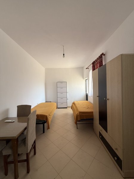 Tirane, jap me qera garsonier Kati 3, 23 m² 350 €