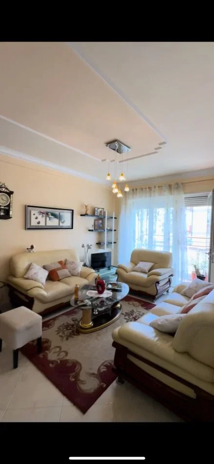 Tirane, shitet apartament 3+1+Aneks+Ballkon Kati 5, 127 m² 250.000 € (Kompleksi Vizion Plus, Don Bosko)