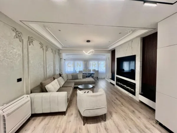 Sarande, shes apartament 2+1 Kati 9, 125 m² 255.000 € (Lagjia Nr. 4)