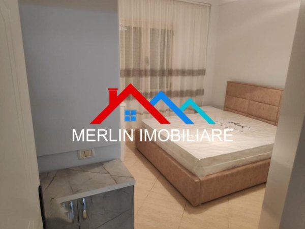 Tirane, jepet me qera apartament 2+1+Ballkon Kati 1, 90 m² 450 € (RRUGA XHANFIZE KEKO)