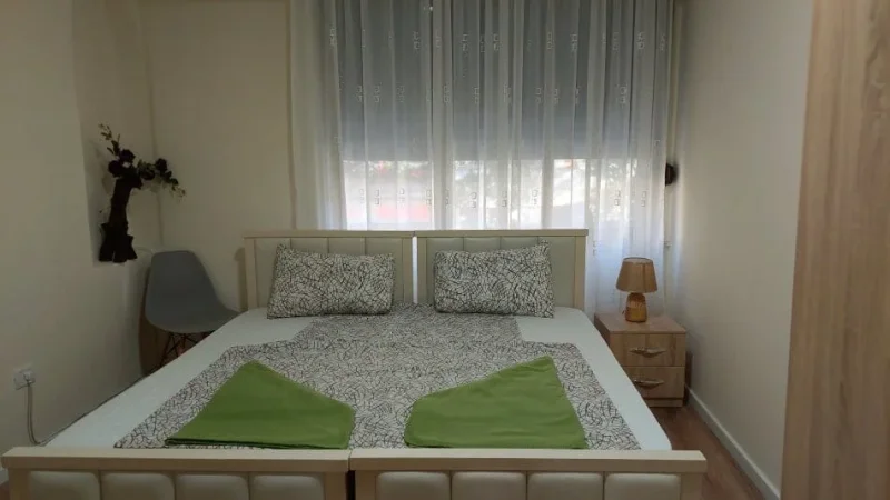 Tirane, jepet me qera apartament 1+1 Kati 1, 60 m² 600 € (Myslym Shyri)