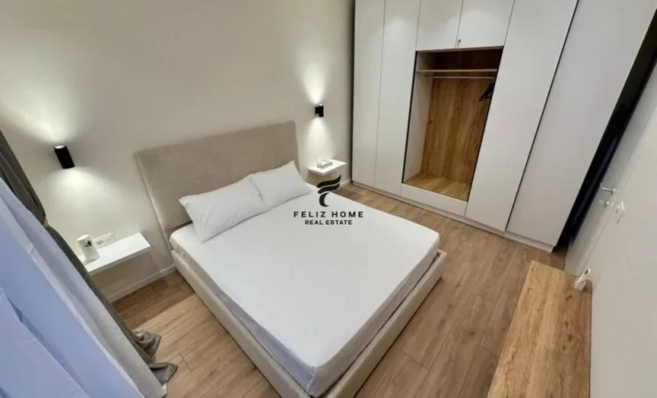 Tirane, jepet me qera apartament 2+1 Kati 3, 80 m² 700 € (ALI DEMI)