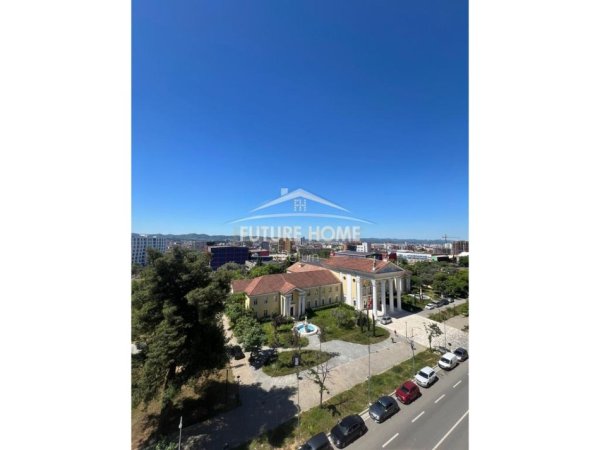 Tirane, shitet apartament 2+1+Ballkon Kati 7, 109 m² 175.000 € (KINOSTUDIO TIRANE)