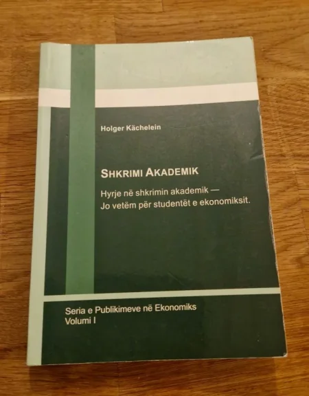 Tirane, shes Shitet libër: “Shkrimi Akademik”