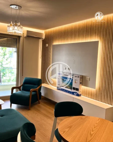 Durres, shitet apartament 2+1+Ballkon Kati 2, 148.000 € 