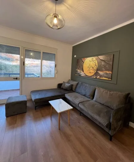 Durres, shitet apartament 1+1+Ballkon , 60 m² 73.000 € (Shkembi i Kavajes Durres)