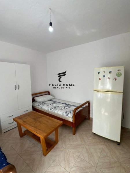 Tirane, jepet me qera garsonier 1+1 Kati 1, 33 m² 350 € (VASIL SHANTO)