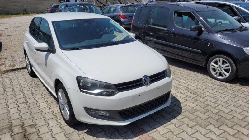 Shitet makine vw polo Nafte, e bardhë manuale Kondicioner 192.000 km 4.500 €