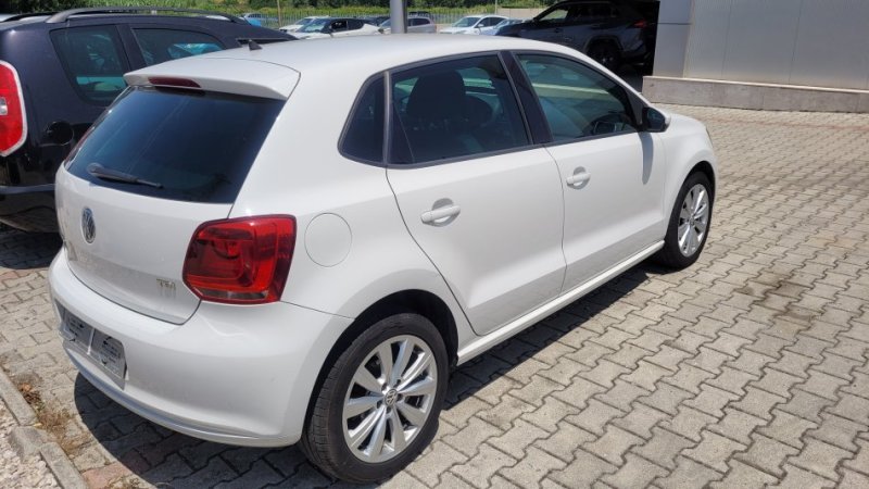 Shitet makine vw polo Nafte, e bardhë manuale Kondicioner 192.000 km 4.500 €