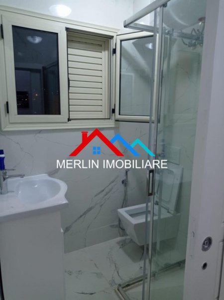 Tirane, jepet me qera apartament 2+1+Ballkon Kati 2, 92 m² 480 € (RRUGA XHANFIZE KEKO)