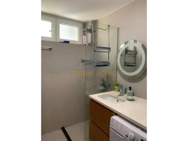 0683487469 Tirane, jepet me qera apartament 1+1+Ballkon Kati 3, 55 m² 450 € (Myslym Shyri)