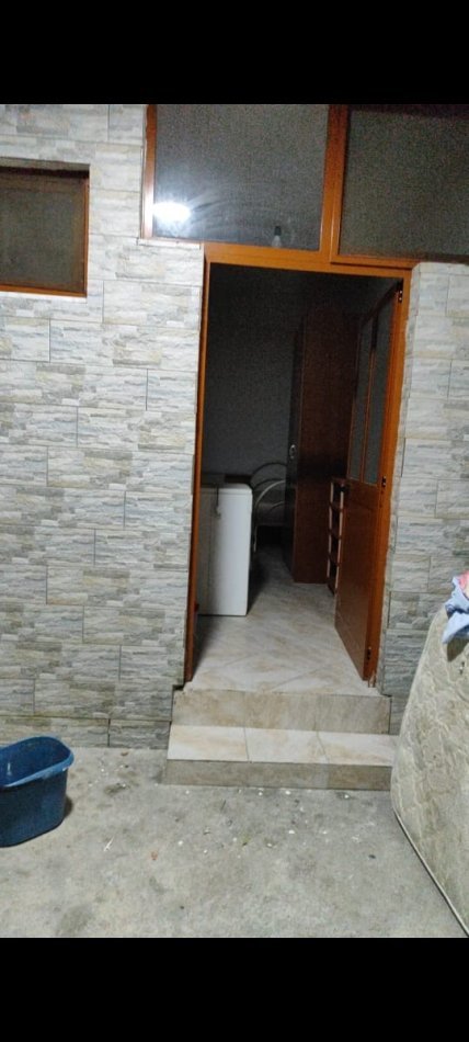 Tirane, jepet me qera garsonier 1+1 Kati 0, 180 € (Petrit Caslli)